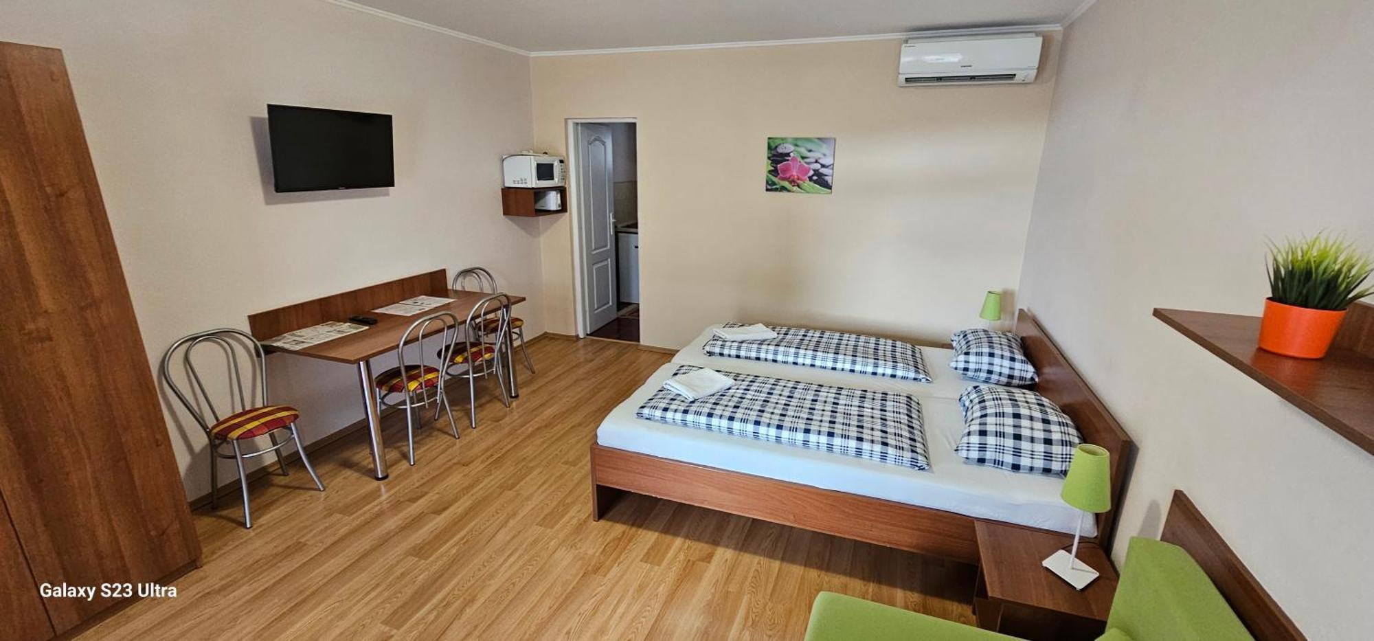 Apartmanovy Dom Flora Veľký Meder Bagian luar foto